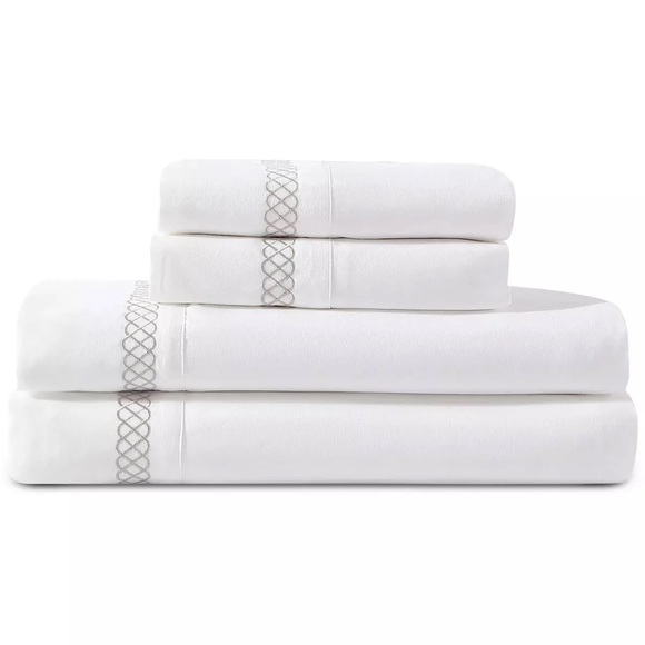 Hallmart Collectibles 13-Pc Paris Celeste Reversible Comforter Set New-Open Box - Picture 7 of 12